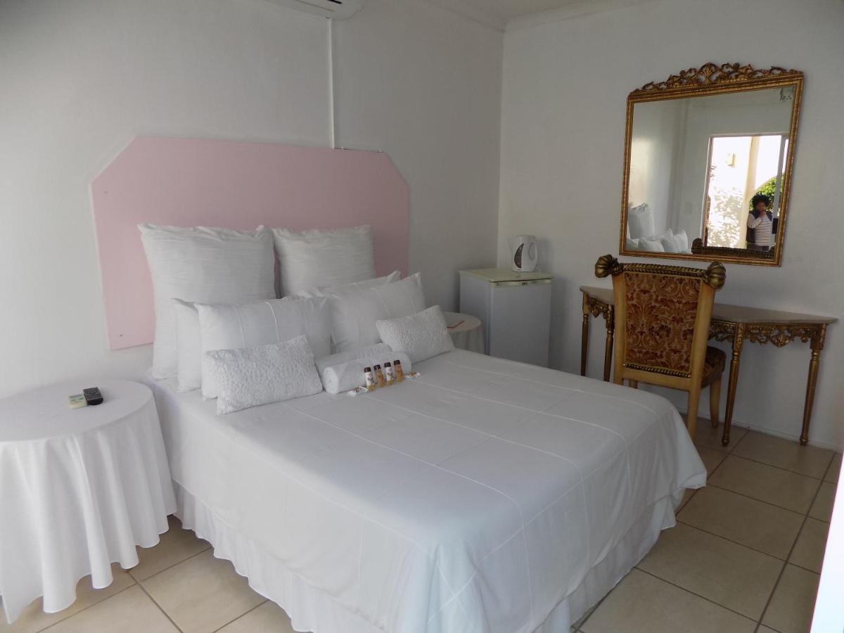 Joezebel Guesthouse Mogwase Kültér fotó